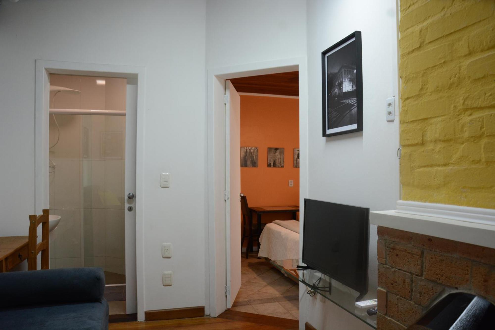 Apartamento Kami ปอร์โตอัลเลเกร ภายนอก รูปภาพ