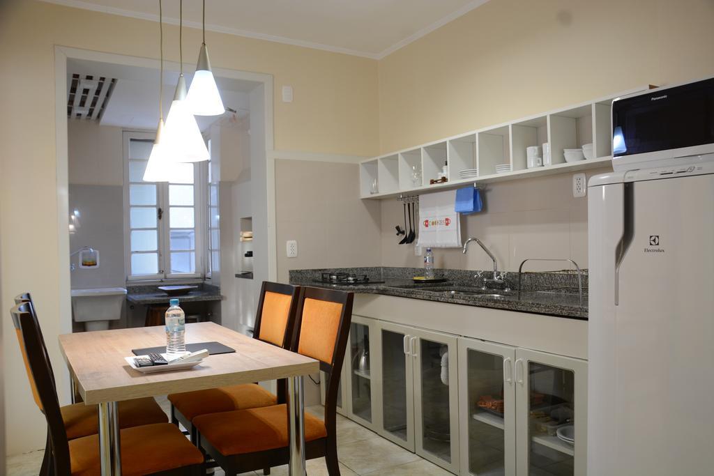Apartamento Kami ปอร์โตอัลเลเกร ภายนอก รูปภาพ