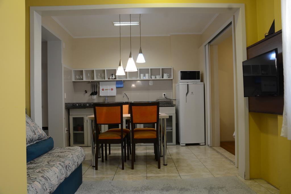 Apartamento Kami ปอร์โตอัลเลเกร ภายนอก รูปภาพ